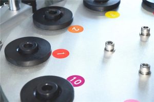 अल्ट्रासोनिक सील कॉस्मेटिक ट्यूब भरने की मशीन